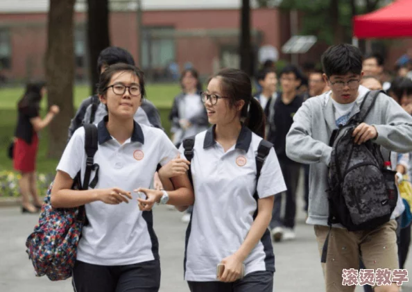 绘梨衣配队：内幕曝光！恋情疑云引发粉丝猜测和围观，真相令人大跌眼镜